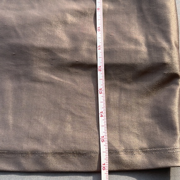 Beyond Yoga Women’s Square neck cropped tank top built in bra Cocoa Brown XL - Picture 6 of 10